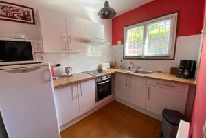 Maisons de vacances MAISON CRI-CRI a Ares : photos des chambres