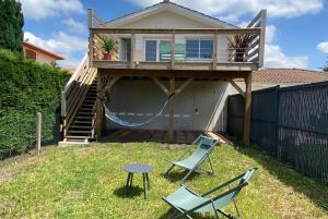 Appartements APPARTEMENT DES PIGNONS a LEGE BOURG : photos des chambres