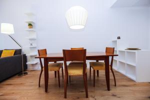 NEW QUEENS 2B Planetcostadorada