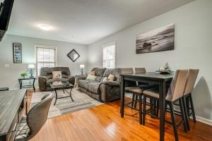 Walkable Wilmington Home Less Than 1 Mi to Waterfront - 4hvězdičkové hotely ve městě Wilmington