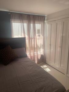 Charming 3-Bed Apartment in Portmore with pool