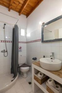 Sylvias Beach House in Stegna
