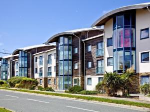 Ocean 1- Sea View apartment, Fistral Beach Newquay