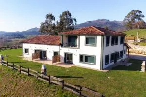 Apartamentos Alto Ubiro - Solares