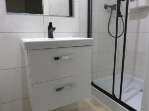 Klimatyczna kawalerka typu studio na Mokotowie blisko centrum