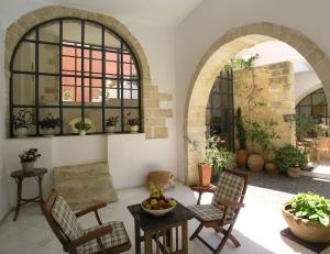 Historic Venetian Castle ideal for family events!