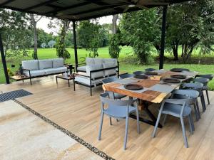 Casa Privada en Exclusivo Club Privado