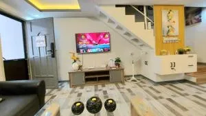 Kege's Pad - 2 Bedroom Townhouse near Clark Airport & Aqua Planet - TRP8 - Mining