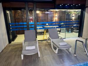 Exclusive Spot FREE parking