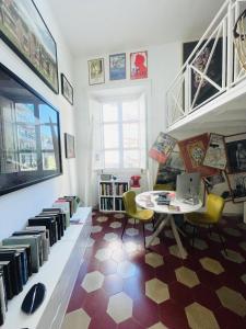 Hackert Art Room Apartment img54