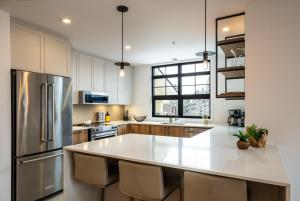 Tremblant Prestige - Les Eaux 215-8
