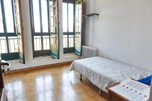 Standard Single Room with Shared Bathroom room in Albergue Seminario Menor