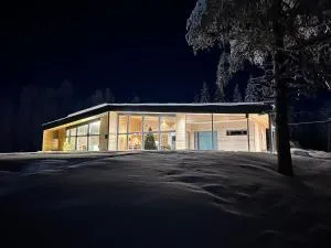 Lakeside Lodge Norvis - Tiainen