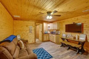 Cozy Quitman Fishing Cabin Near Lake Fork! - Saltillo