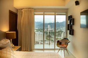 Gorgeous 15 Floor Grand Venetian
