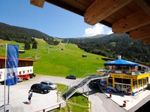 AlpeLux Appartement an der Skipiste