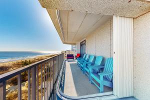 Sea Terrace 401
