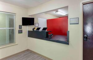 Extended Stay AmericaSuites - Durham - University
