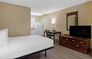 Extended Stay AmericaSuites - Durham - University