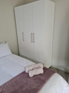 Lukhanyo Guest House