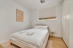 Blanca Beach House for 12 Vincentia