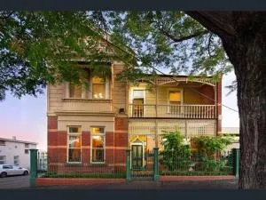 Mandalay circa 1890, magnificent Bendigo home - Eaglehawk