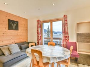 Duplex au cœur des Gets, 3 chambres, balcon, face télécabine du Mont Chéry, 6 pers - FR-1-685-78