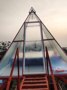Glass camping