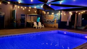Hidden Palms Inn Small Group