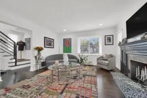 Art House Detroit - Hazel Park