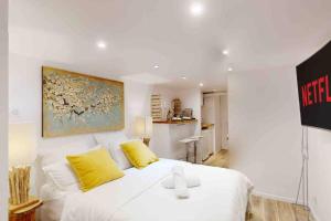 Appartements Studio 1 Adorable studio neuf en bord de Marne 5kms Paris : photos des chambres