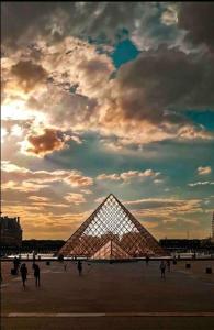 Appartements Studio 1 Adorable studio neuf en bord de Marne 5kms Paris : photos des chambres