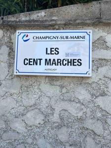 Appartements Studio 1 Adorable studio neuf en bord de Marne 5kms Paris : photos des chambres