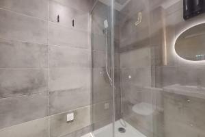 Appartements Studio 2 Joli studio neuf veranda d ete bords de Marne 5 km paris : photos des chambres