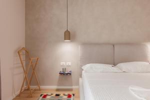 GreyGreen by Holistay