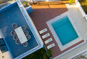 Cascade Luxury Apartments 