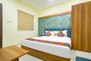 FabHotel Grand Giriraj
