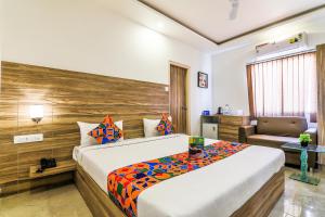 FabHotel Vista Suites - Frazer Town