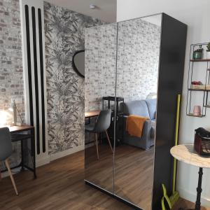 Grand studio confortable au coeur de NICE
