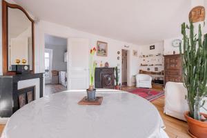 Veeve - Theatre in the Sky