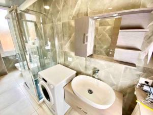 [12 Minuti dal Duomo]Metro+10 posti letto