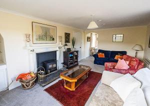 West Lodge 3 bedrooms, near golf course and river