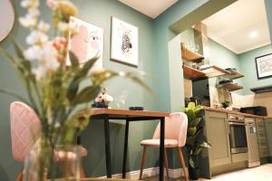 FLASH SALE Brighton train station 2 Bedroom Flat BN112STG