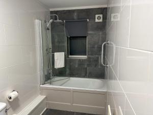 Budget Lodge Double Room room in The Angel Hotel