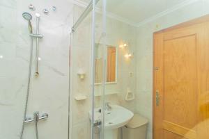 034Year Sun and Pool