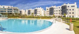 ViVi Homes -Ivy - Sea view - outside kitchen bbq - pool
