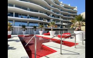 ViVi Homes - La Ola Pool, Terrace & Sea View