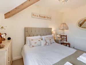 2 Bed in Grange Over Sands 73544