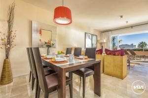 ViVi Homes - Olsson Pool, Terrace & Beach