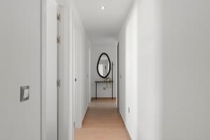 Nohemi - elegant city and beach apartment